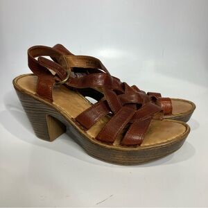 Born Catalina platform heeled sandals brown leather womens size 8 casual classic